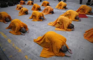 huong dan cach lay trong tho cung chuan muc ma ai cung nen biet de khong pham bat kinh