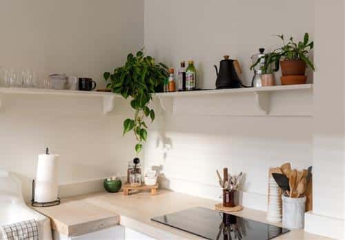 Khu vực bếp gọn gàng sạch sẽ Khu vuc bep gon gang sach se